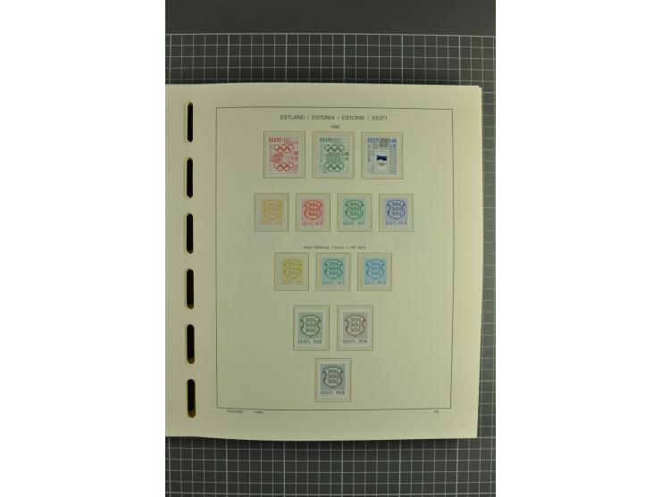 1918/2004, mostly unmounted mint und unsed collection with Mi.-Nr. 2A, 45BI+II, 46-47A, 164x(2), proofs, etc., also some Germ