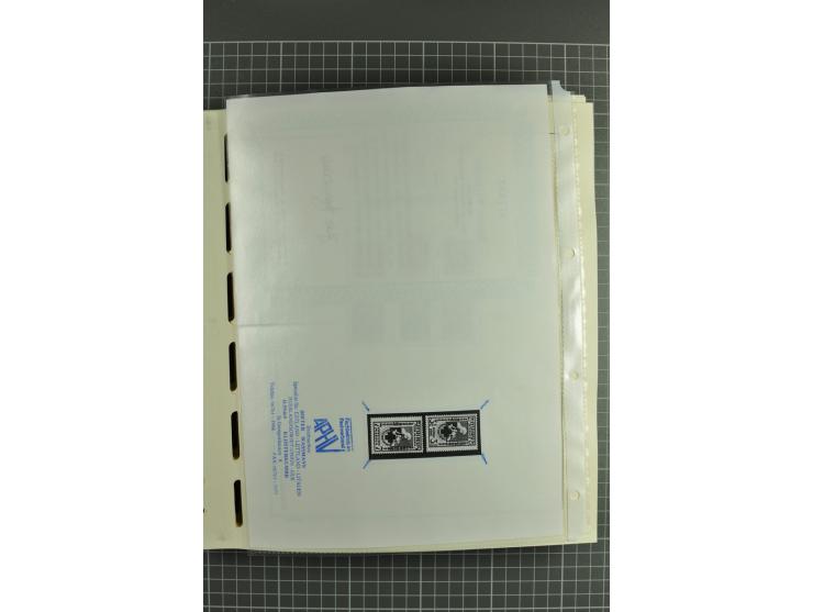 1918/2004, mostly unmounted mint und unsed collection with Mi.-Nr. 2A, 45BI+II, 46-47A, 164x(2), proofs, etc., also some Germ