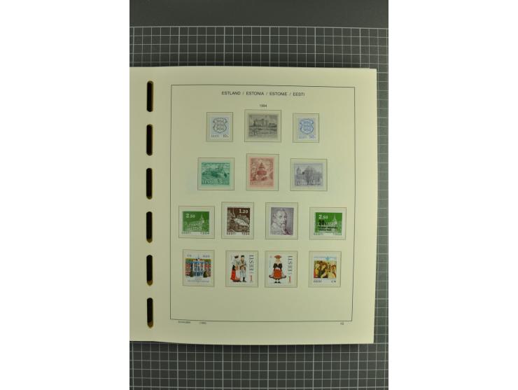 1918/2004, mostly unmounted mint und unsed collection with Mi.-Nr. 2A, 45BI+II, 46-47A, 164x(2), proofs, etc., also some Germ