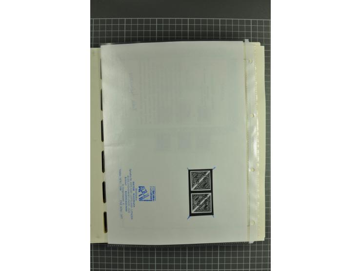 1918/2004, mostly unmounted mint und unsed collection with Mi.-Nr. 2A, 45BI+II, 46-47A, 164x(2), proofs, etc., also some Germ