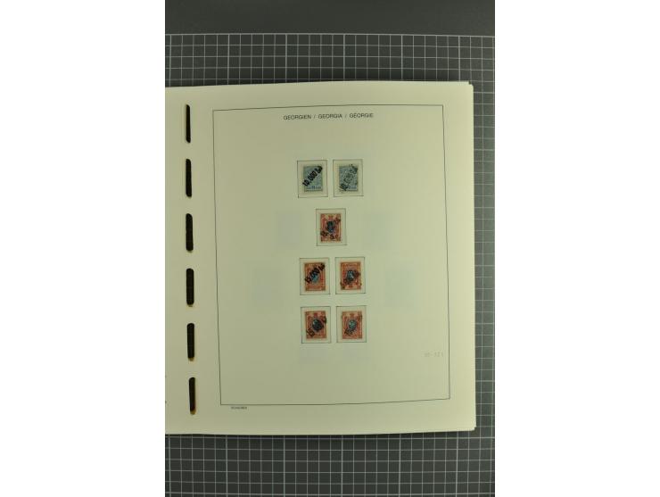 1919/2004, unmounted mint, unused and used collection, from 1993 on unmounted mint with specimen, miniature sheets, se-tenant