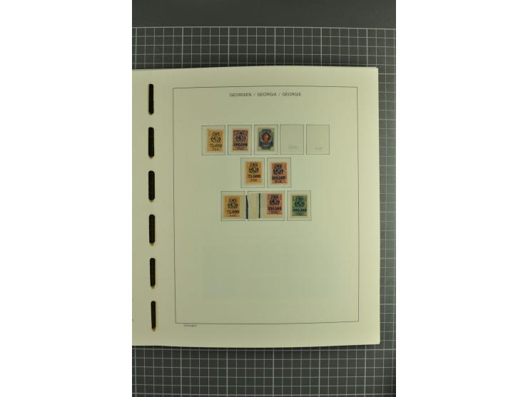 1919/2004, unmounted mint, unused and used collection, from 1993 on unmounted mint with specimen, miniature sheets, se-tenant