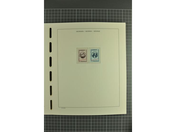 1919/2004, unmounted mint, unused and used collection, from 1993 on unmounted mint with specimen, miniature sheets, se-tenant