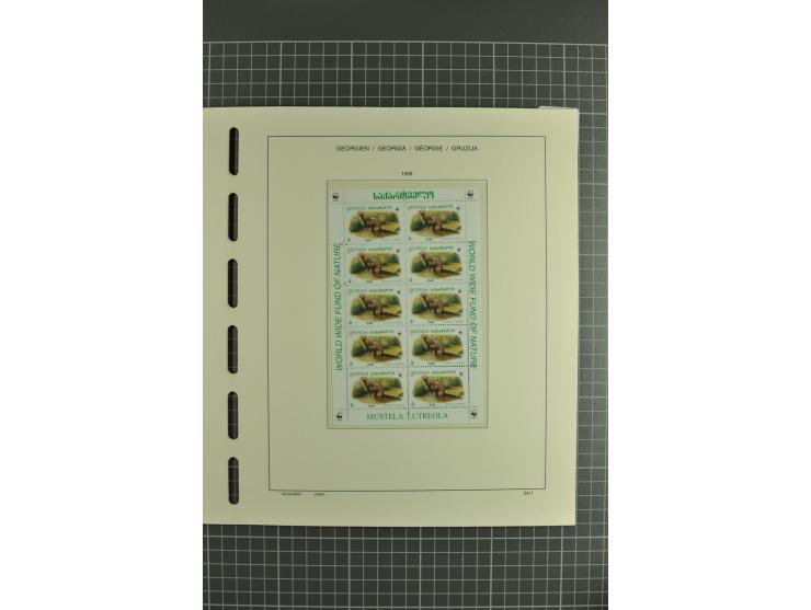 1919/2004, unmounted mint, unused and used collection, from 1993 on unmounted mint with specimen, miniature sheets, se-tenant