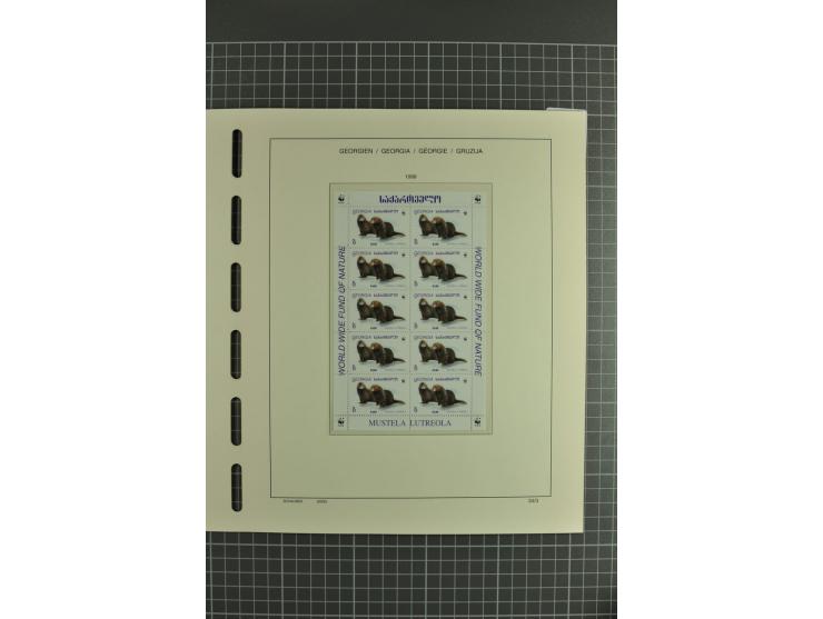 1919/2004, unmounted mint, unused and used collection, from 1993 on unmounted mint with specimen, miniature sheets, se-tenant