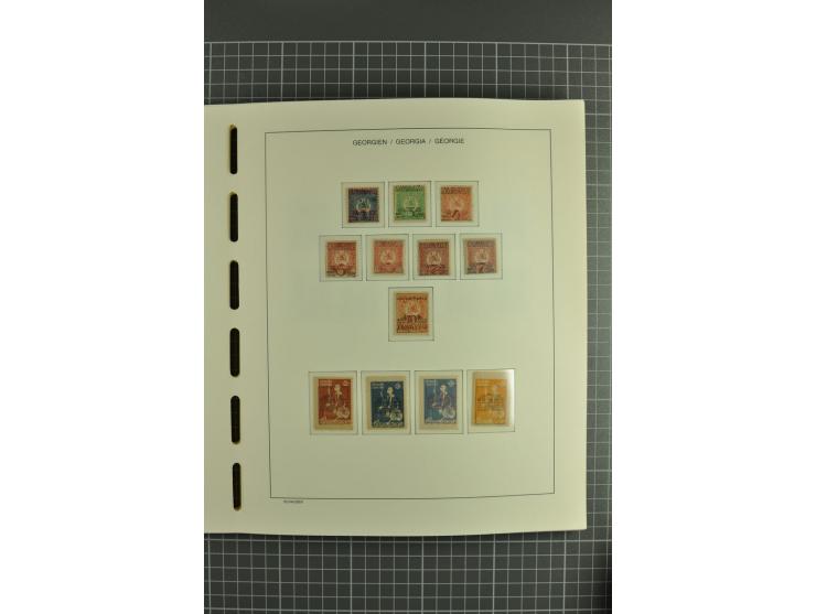 1919/2004, unmounted mint, unused and used collection, from 1993 on unmounted mint with specimen, miniature sheets, se-tenant