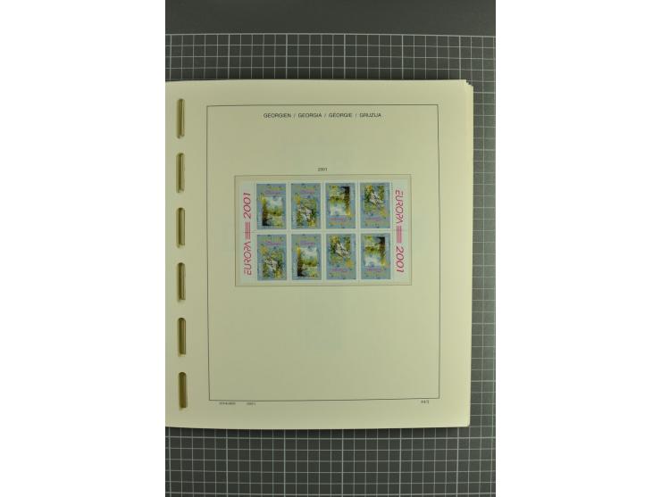1919/2004, unmounted mint, unused and used collection, from 1993 on unmounted mint with specimen, miniature sheets, se-tenant
