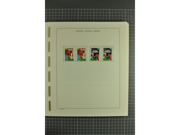 1919/2004, unmounted mint, unused and used collection, from 1993 on unmounted mint with specimen, miniature sheets, se-tenant