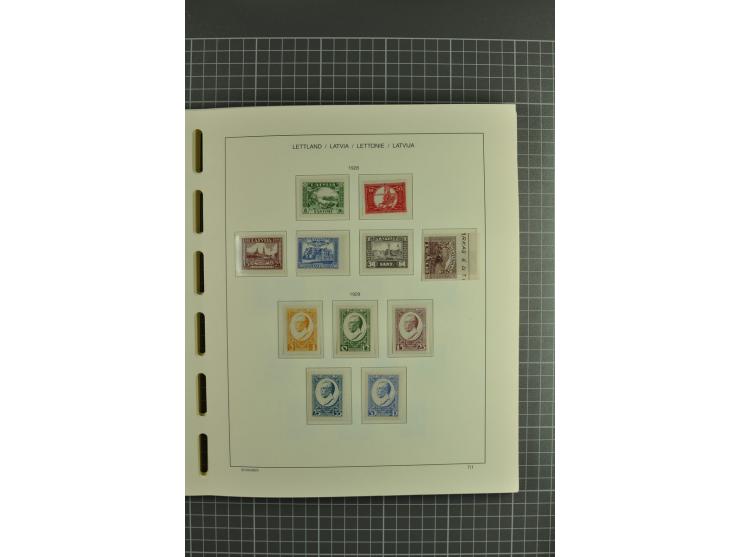 1918/2004, unmounted mint and unsed Collection of the imperforated issues, also some booklets, from 1991 mostly unmounted min