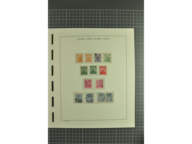 1918/2004, unmounted mint and unsed Collection of the imperforated issues, also some booklets, from 1991 mostly unmounted min