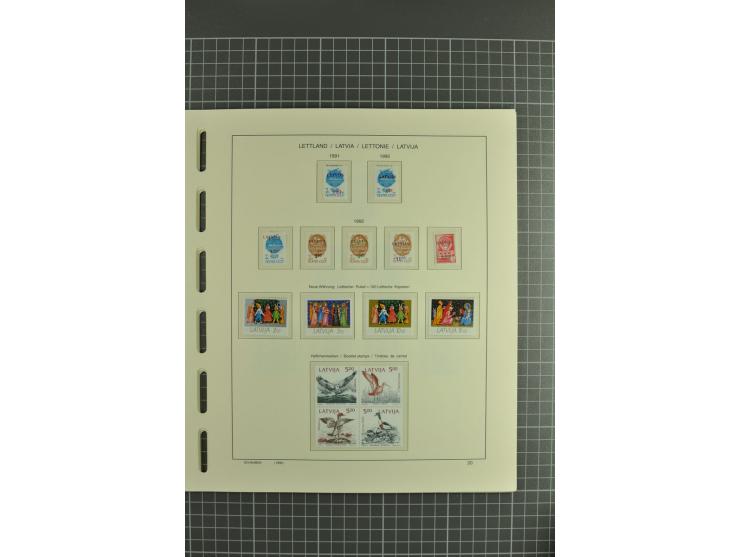 1918/2004, unmounted mint and unsed Collection of the imperforated issues, also some booklets, from 1991 mostly unmounted min