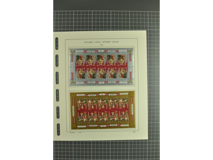 1918/2004, unmounted mint and unsed Collection of the imperforated issues, also some booklets, from 1991 mostly unmounted min