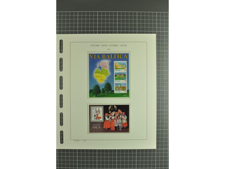 1918/2004, unmounted mint and unsed Collection of the imperforated issues, also some booklets, from 1991 mostly unmounted min