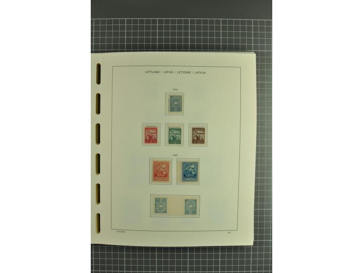 1918/2004, unmounted mint and unsed Collection of the imperforated issues, also some booklets, from 1991 mostly unmounted min