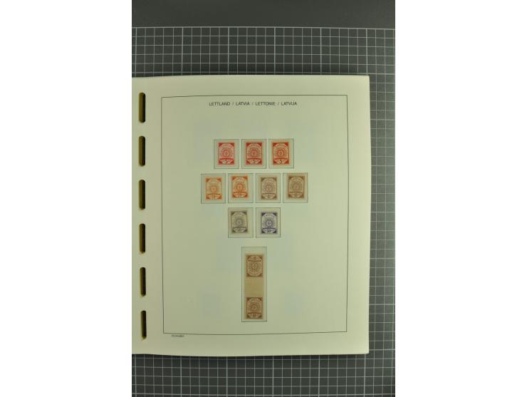 1918/2004, unmounted mint and unsed Collection of the imperforated issues, also some booklets, from 1991 mostly unmounted min