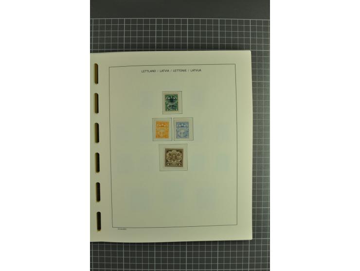 1918/2004, unmounted mint and unsed Collection of the imperforated issues, also some booklets, from 1991 mostly unmounted min