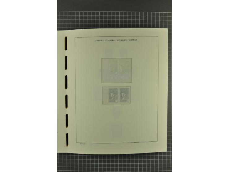 1918/2004, unmounted mint, unused and used collection with many better items including Mi.-Nr. 151-53, 215, 222Y, 404, 429-31