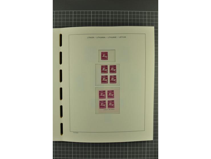 1918/2004, unmounted mint, unused and used collection with many better items including Mi.-Nr. 151-53, 215, 222Y, 404, 429-31
