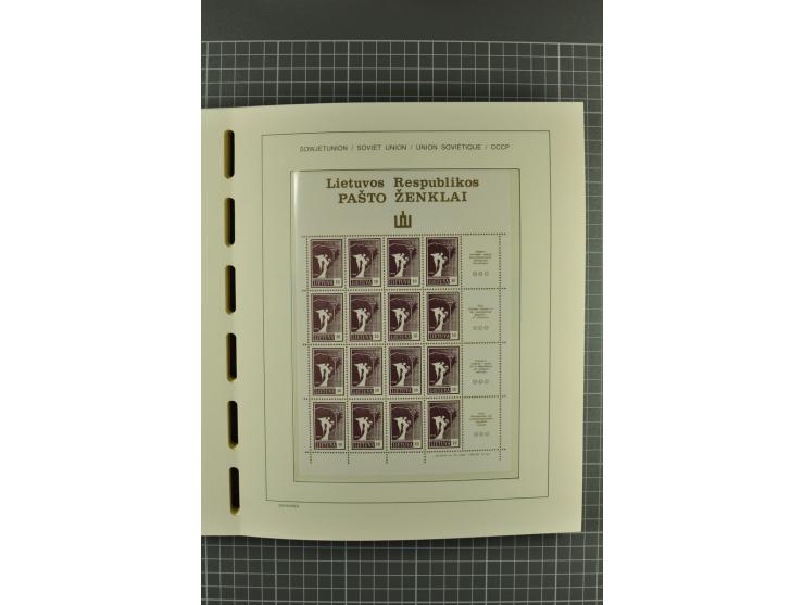 1918/2004, unmounted mint, unused and used collection with many better items including Mi.-Nr. 151-53, 215, 222Y, 404, 429-31