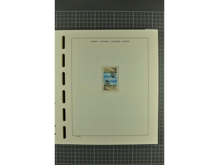1918/2004, unmounted mint, unused and used collection with many better items including Mi.-Nr. 151-53, 215, 222Y, 404, 429-31