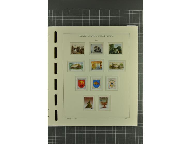 1918/2004, unmounted mint, unused and used collection with many better items including Mi.-Nr. 151-53, 215, 222Y, 404, 429-31