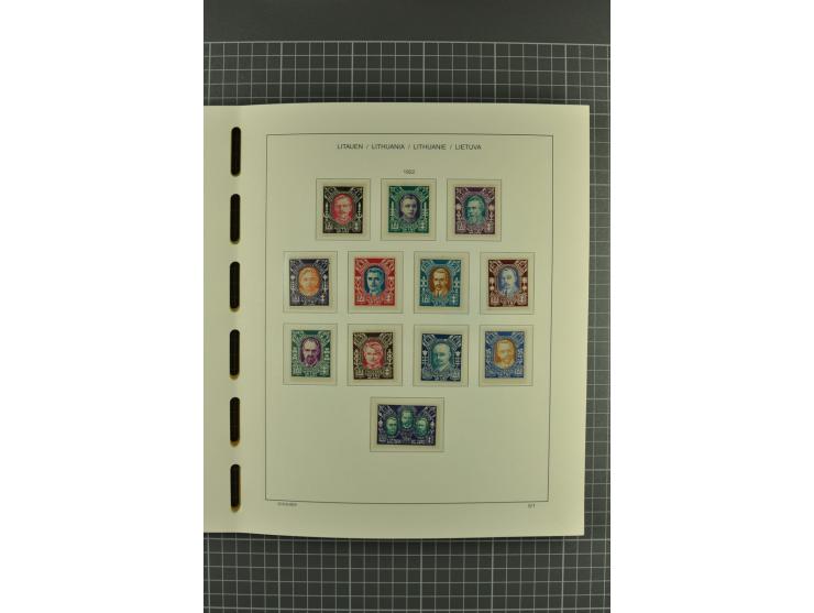 1918/2004, unmounted mint, unused and used collection with many better items including Mi.-Nr. 151-53, 215, 222Y, 404, 429-31