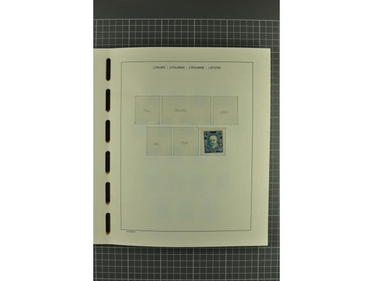 1918/2004, unmounted mint, unused and used collection with many better items including Mi.-Nr. 151-53, 215, 222Y, 404, 429-31