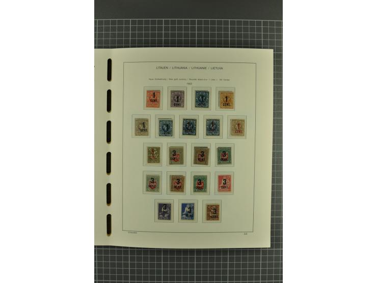1918/2004, unmounted mint, unused and used collection with many better items including Mi.-Nr. 151-53, 215, 222Y, 404, 429-31