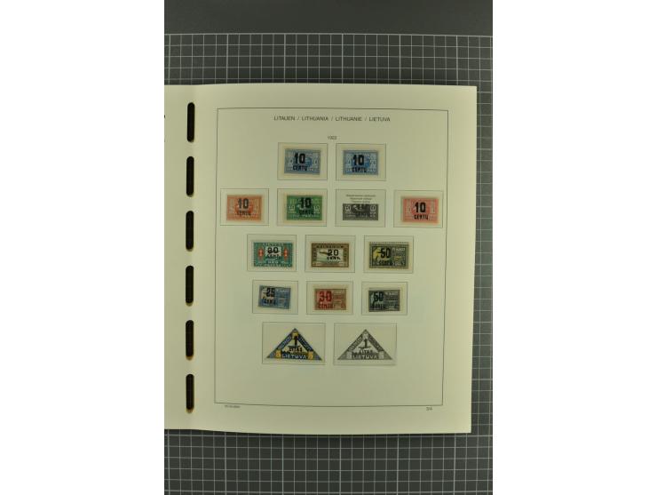 1918/2004, unmounted mint, unused and used collection with many better items including Mi.-Nr. 151-53, 215, 222Y, 404, 429-31