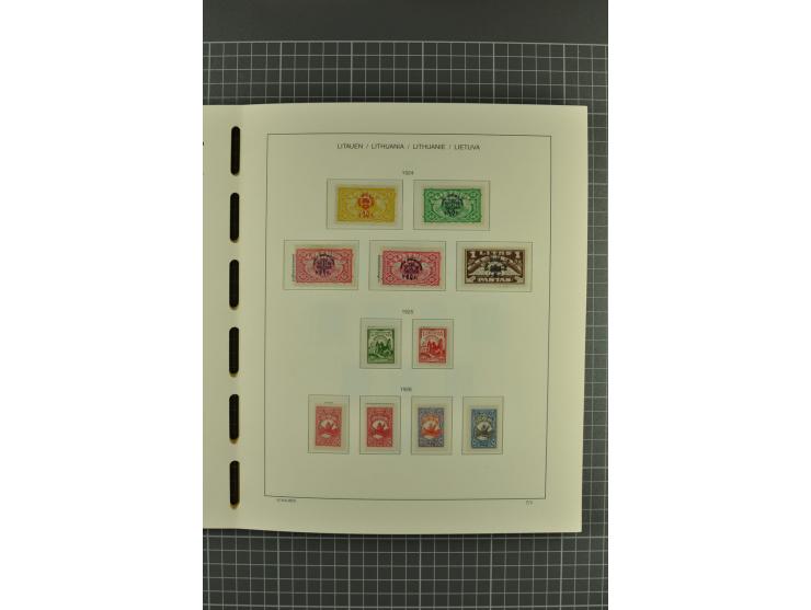 1918/2004, unmounted mint, unused and used collection with many better items including Mi.-Nr. 151-53, 215, 222Y, 404, 429-31