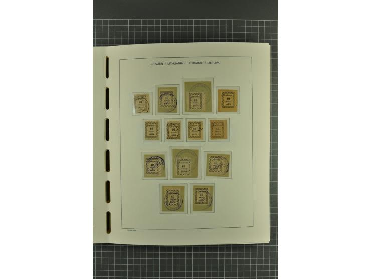 1918/2004, unmounted mint, unused and used collection with many better items including Mi.-Nr. 151-53, 215, 222Y, 404, 429-31