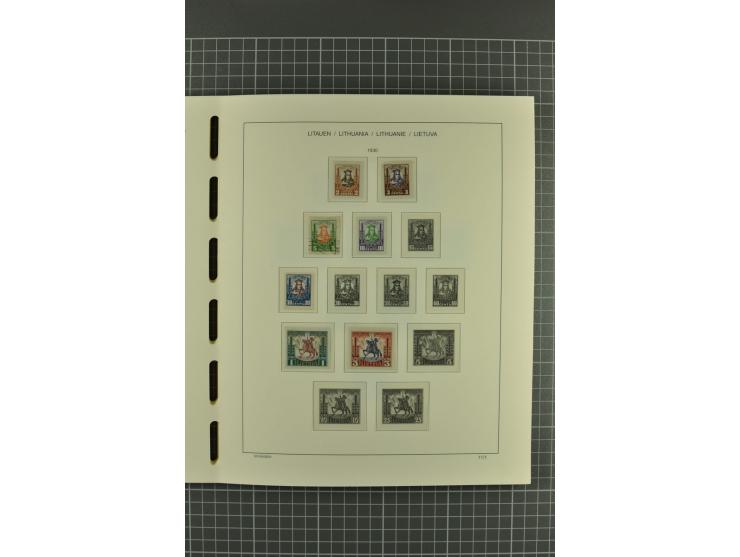 1918/2004, unmounted mint, unused and used collection with many better items including Mi.-Nr. 151-53, 215, 222Y, 404, 429-31