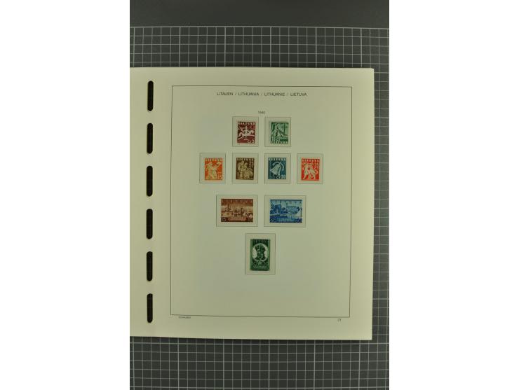 1918/2004, unmounted mint, unused and used collection with many better items including Mi.-Nr. 151-53, 215, 222Y, 404, 429-31