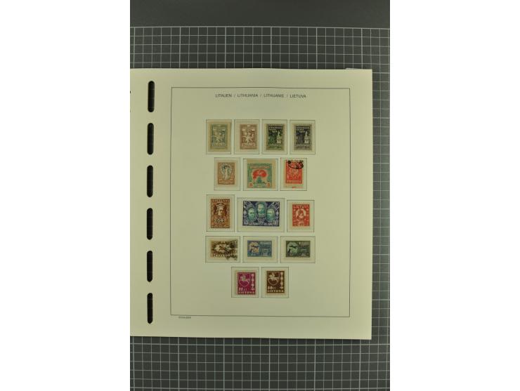 1918/2004, unmounted mint, unused and used collection with many better items including Mi.-Nr. 151-53, 215, 222Y, 404, 429-31