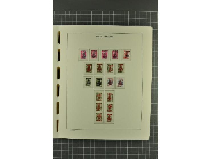 1991/2004, unmounted mint collection with miniature sheets and booklets