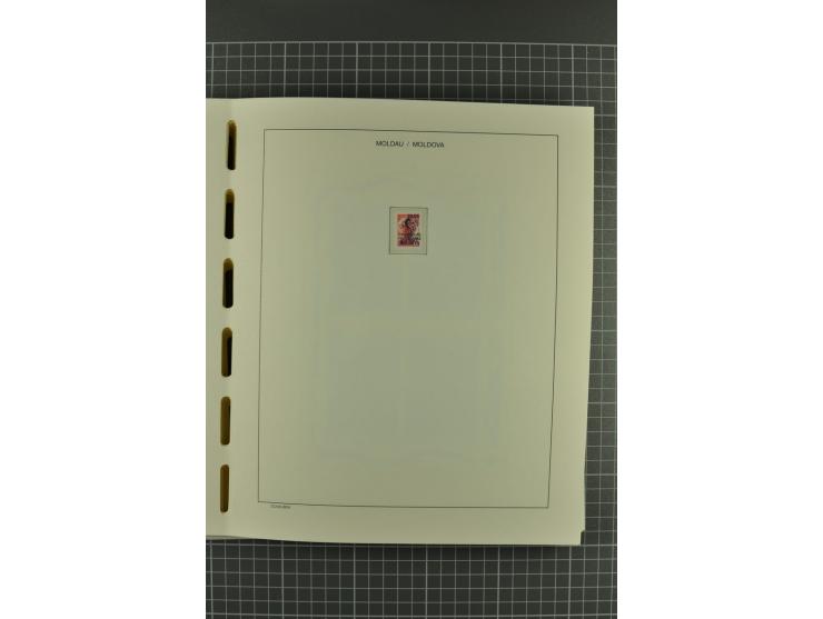 1991/2004, unmounted mint collection with miniature sheets and booklets