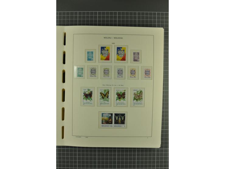 1991/2004, unmounted mint collection with miniature sheets and booklets