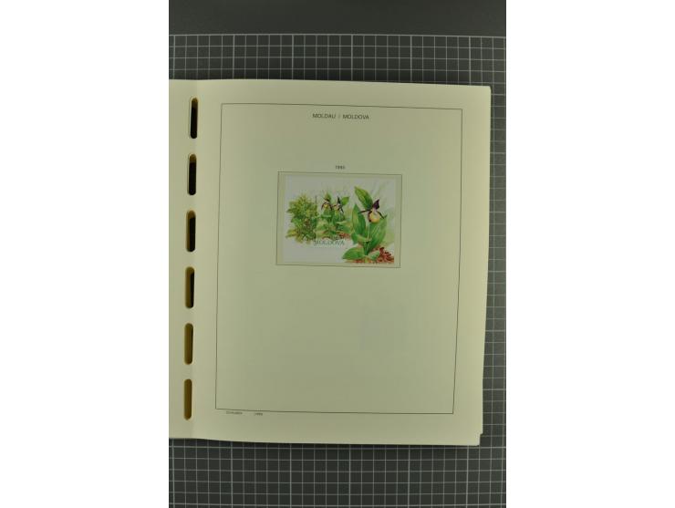 1991/2004, unmounted mint collection with miniature sheets and booklets