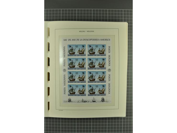 1991/2004, unmounted mint collection with miniature sheets and booklets