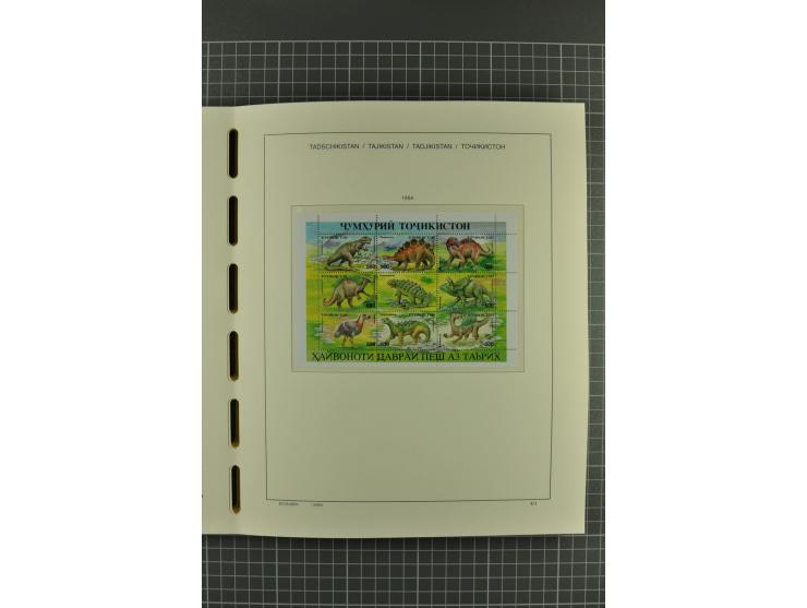 1992/2004, unmounted mint, complete collection with additional proofs, specimen, miniature sheets, imperforated issues and mo