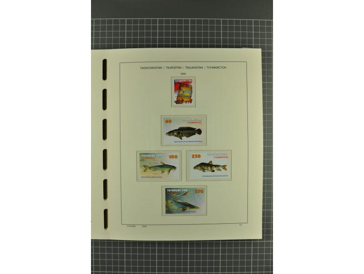 1992/2004, unmounted mint, complete collection with additional proofs, specimen, miniature sheets, imperforated issues and mo