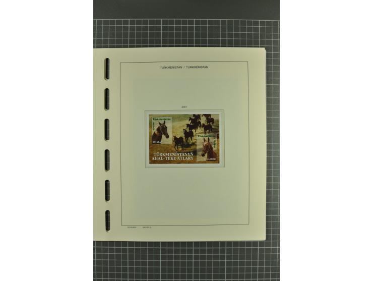 1992/2004, unmounted mint collection with miniature sheets, imperforated issues etc.