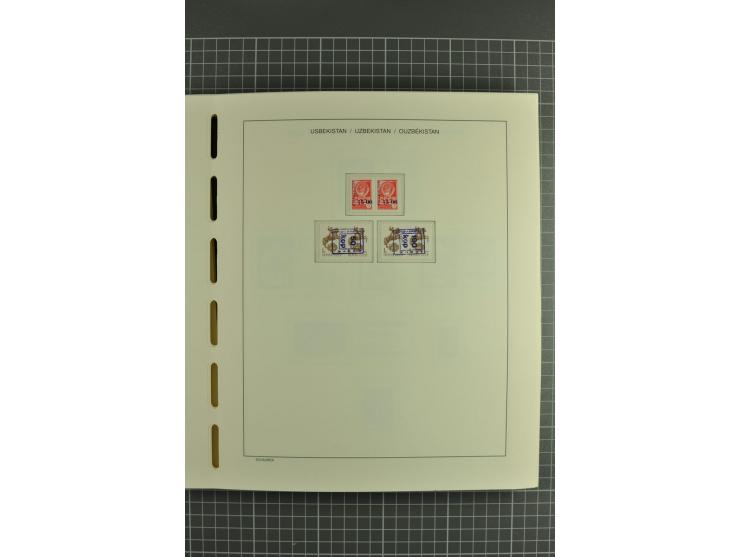 1992/2004, unmounted mint collection with souvenir sheets, strips and tabs etc.
