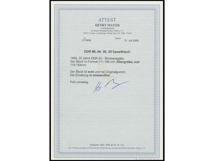 20 Jahre DDR-Block im Format 111 : 166 mm (Übergröße) mit Schnittmarkierung am Oberrand, postfrisch, Fotoattest Mayer BPP (Mi