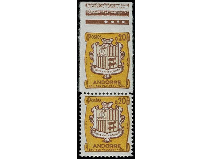 1961, armoiries 0,20 fr. paire verticale, le timbre supérieur seulement dentéle en bas, neuf sans charnière, beau, signé Calv