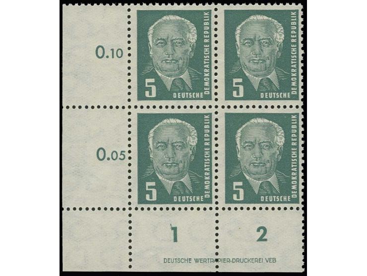 5 Pfg. grün auf gewöhnlichem Papier im Viererblock aus der linken unteren Bogenecke mit Druckvermerk 1, postfrisch, Fotobefun