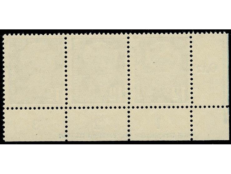 12 Pfg. dunkelblau auf gestrichenem Papier mit Wz. 2X I im waagerechten Dreierstreifen aus der linken unteren Bogenecke mit D