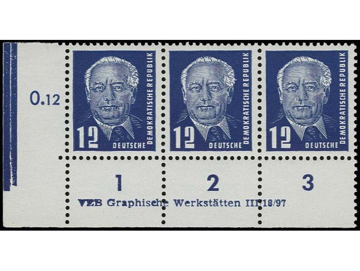 12 Pfg. dunkelblau auf gestrichenem Papier mit Wz. 2X II im waagerechten Dreierstreifen aus der linken unteren Bogenecke mit 