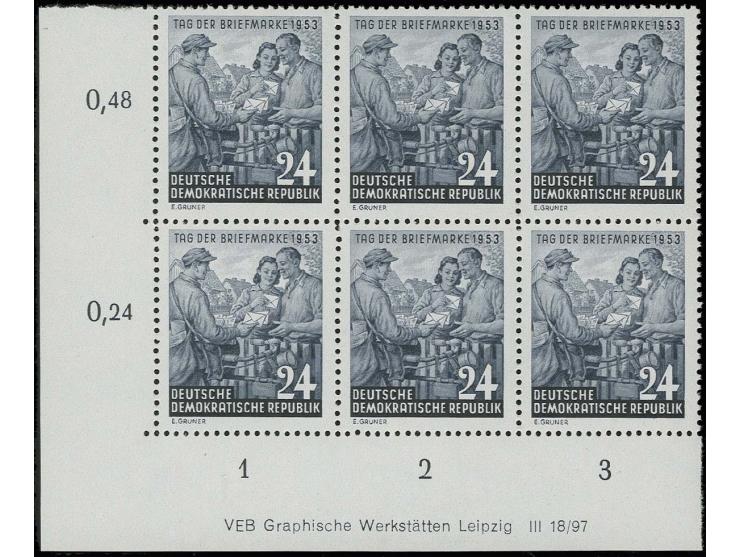 Tag der Briefmarke 24 Pfg. mit Wz. 2X I im Sechserblock aus der linken unteren Bogenecke mit Druckvermerk, postfrisch (Mi. 15