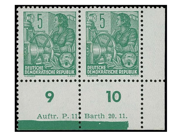 5 Pfg. mit Wz. 2X I im waagerechten Paar aus der rechten unteren Bogenecke mit Druckkontrollvermerk 4 "Auftr.P.111 Barth 20.1